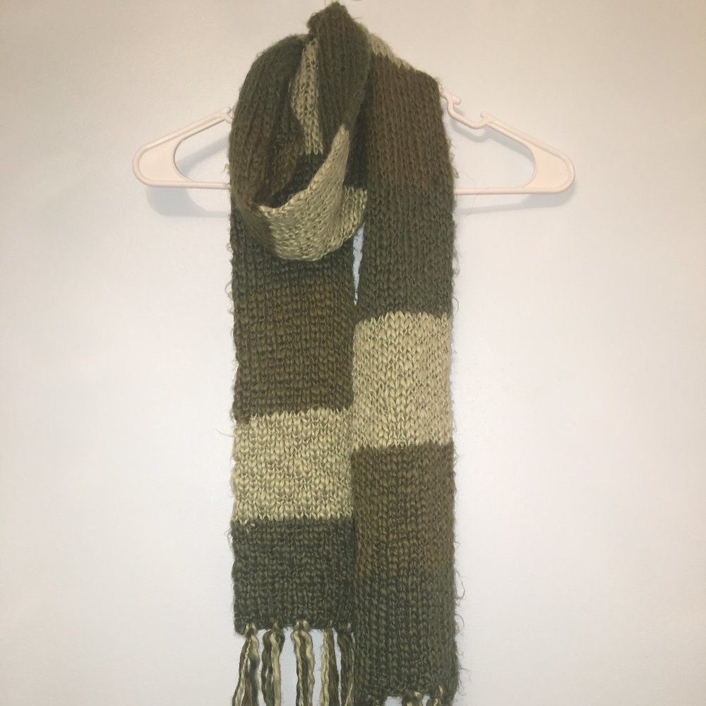 Varieties of Green Warm Scarf
